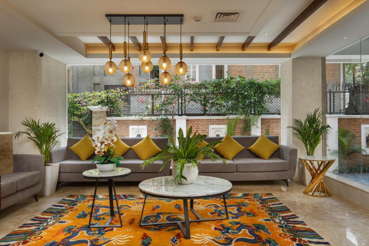Hotel Thrive, A Tropical Courtyard カトマンズ エクステリア 写真